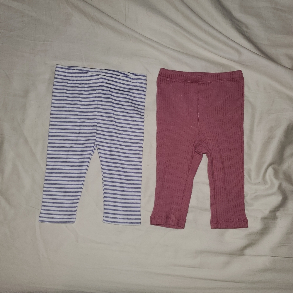 2 baby pants 0-3m